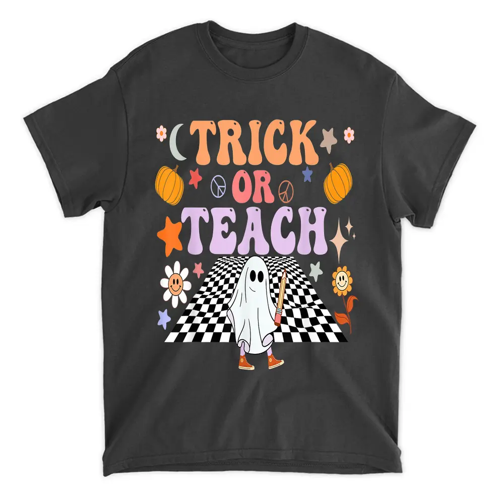 Trick Or Teach Ghost Teacher Halloween Retro Groovy Hippie T-Shirt