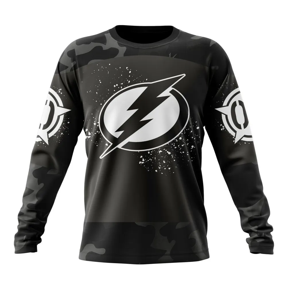 NHL Tampa Bay Lightning Special Black Camo Design For Veterans Day St2304 Long Sleeved Sweatshirt 