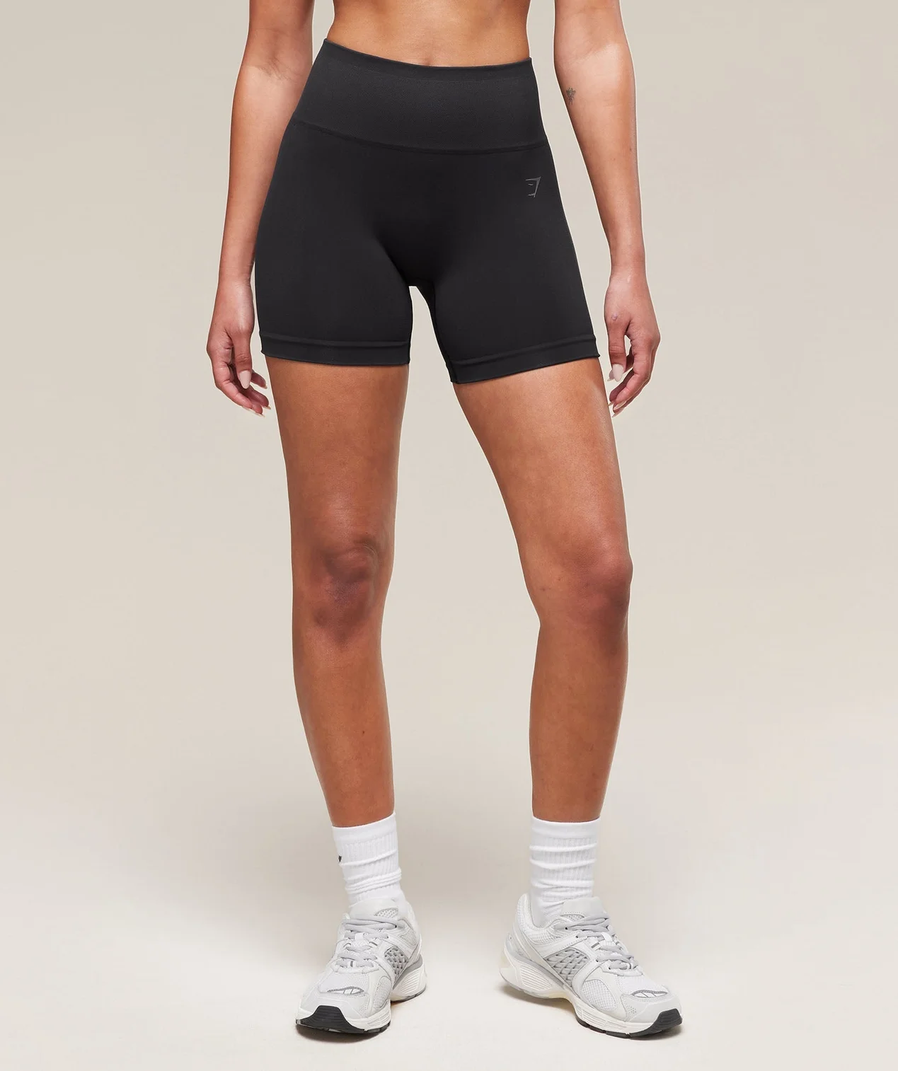 Gymshark Shorts Leggings Exclusive Logo,  Women's Breathable Seamless Athletic Leggings QTDR280425A1GS - Black
