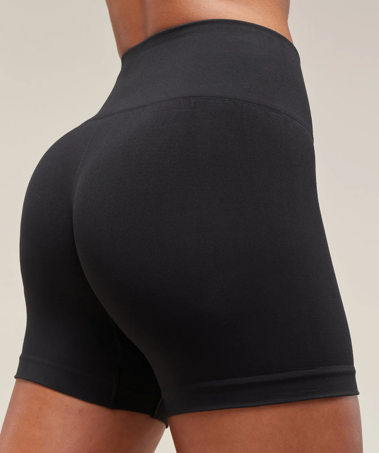 Gymshark Shorts Leggings Exclusive Logo,  Women's Breathable Seamless Athletic Leggings QTDR280425A1GS - Black